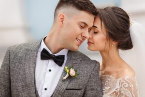 Aufenthaltserlaubnis nach Heirat in Deutschland beantragen: Alle Unterlagen und Voraussetzungen im Überblick