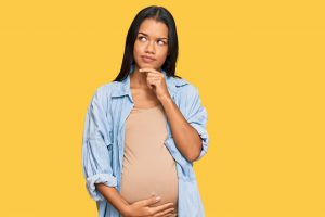 Mutterschaftsgeld beantragen: Alles, was Sie über die Antragstellung und die Voraussetzungen wissen müssen